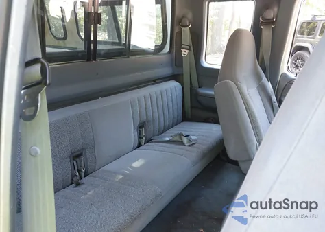 1992 Ford F150 z USA, uszkodzony, nr VIN 1FTEX15N4NKB33612